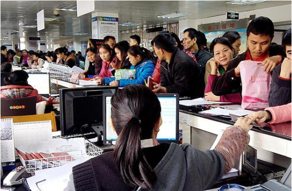 张掖公积金离职封存后还可以提取出来吗？需要收费吗？